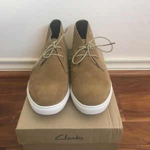 Clarks Suede Mid Sneaker